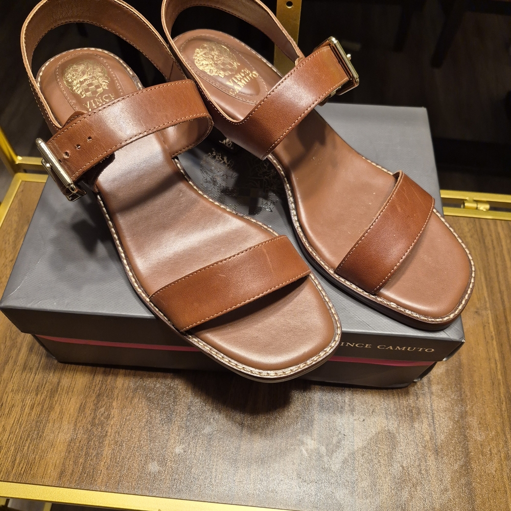 NEW Vince Camuto Brown Leather Sandals